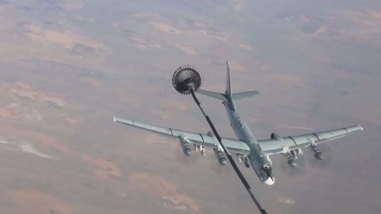 Минобороны опубликовало видео первого полета бомбардировщика Ту-95