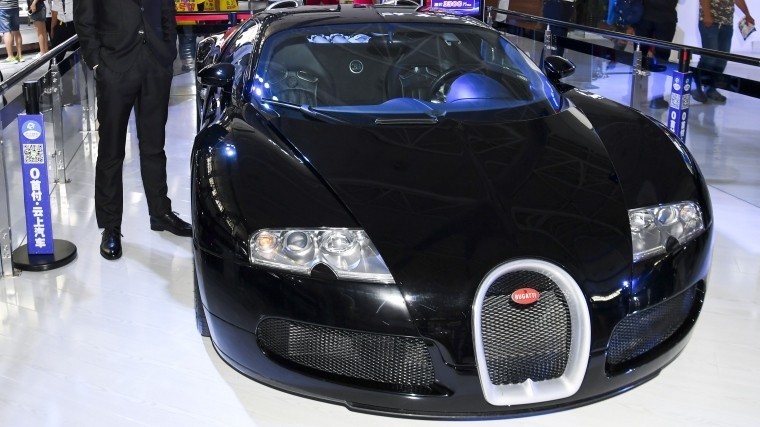   ࠗ     Bugatti Veyron