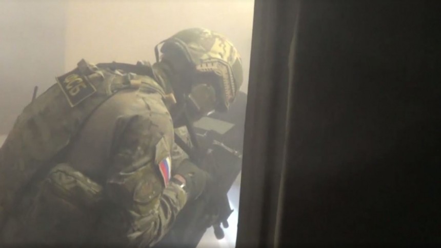 Видео: ФСБ нейтрализовала члена ИГ*, готовившего теракт в Саратове