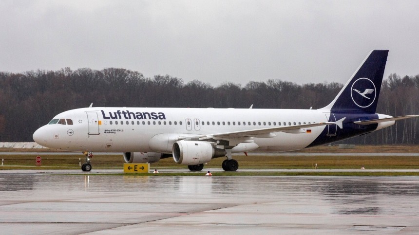 Lufthansa    ,  