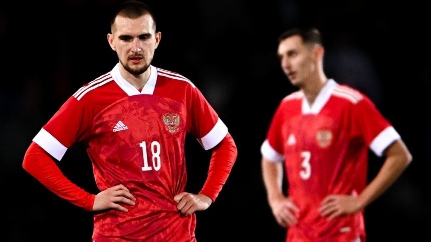 Футболисты сборной России не смогли обыграть команду из Таджикистана