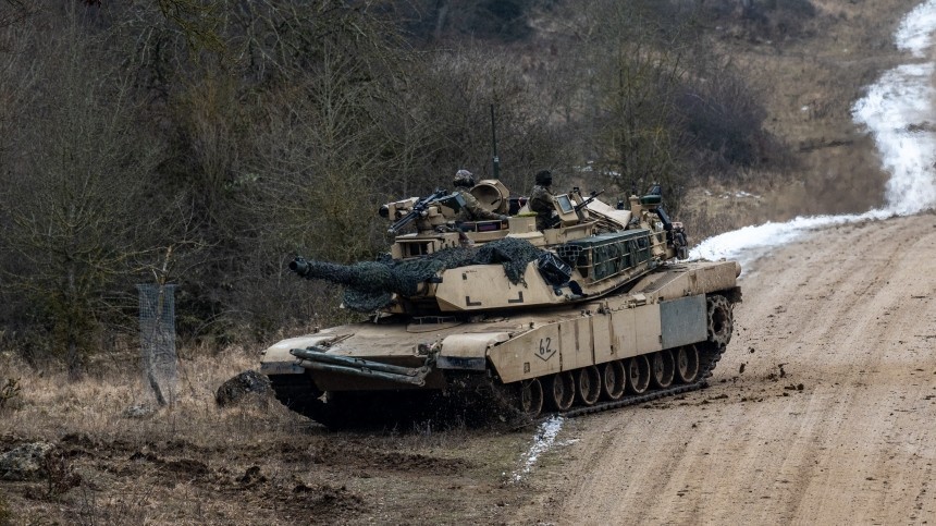 Ƞ :     M1 Abrams 