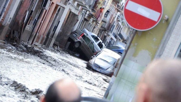 Десять человек погибли на Сицилии из-за наводнения
