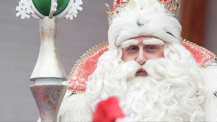Кто украл Деда Мороза? — в регионах запретили дарить подарки и звать артистов