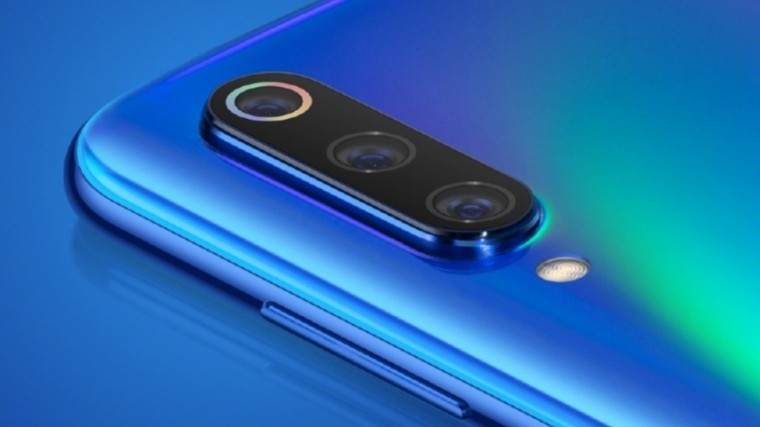 Стали известны характеристики нового смартфона Xiaomi с тройной камерой