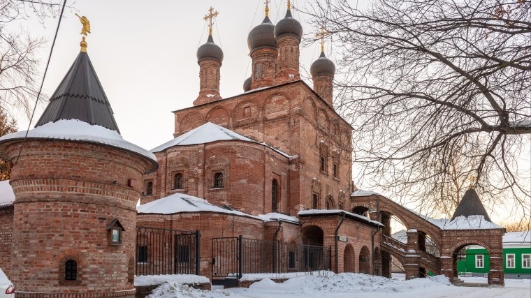 Ситуацию с религиозным конфликтом на Украине в РПЦ признали критической