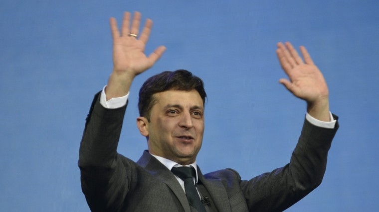 Суд в Киеве рассматривает иск об аннуляции регистрации кандидата Зеленского