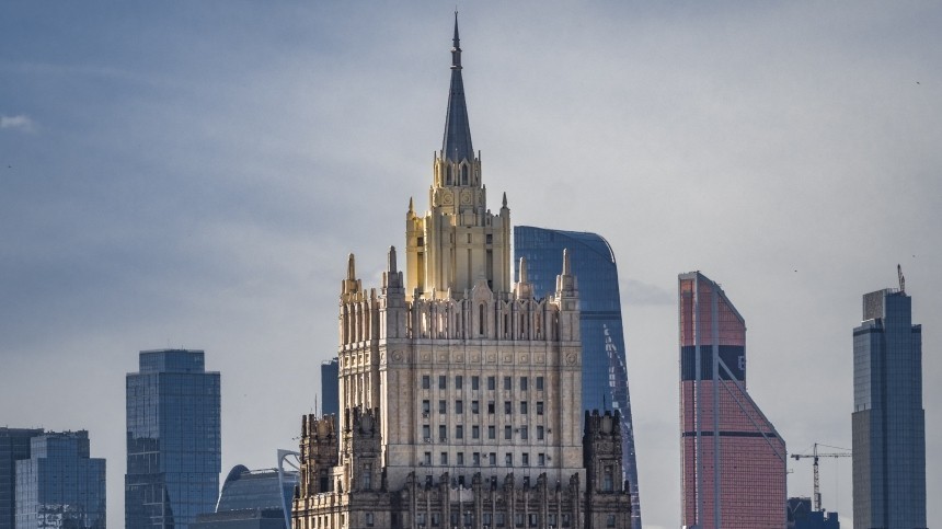 «Неэффективно и бессмысленно»: Москва оценила законопроект США о новых санкциях