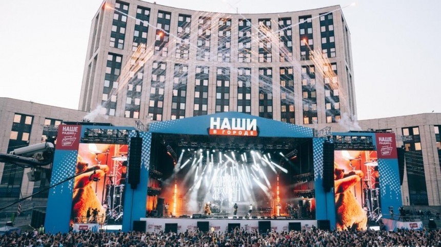 «Люди, выходите!» Галанин призвал москвичей успеть насладиться фестивалем «Наши в городе»