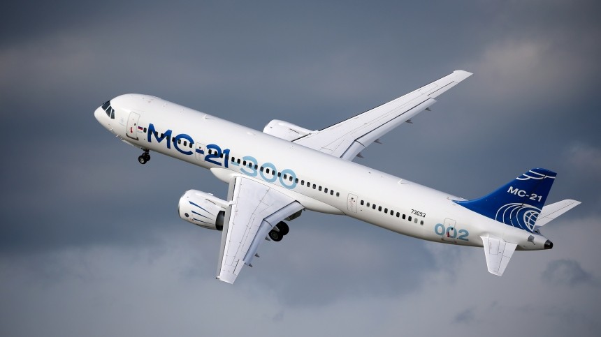 Российский самолет МС-21 провел первый международный рейс