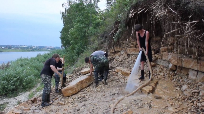 Скелет древнего «ухмыляющегося» крокодила обнаружен в республике Коми — видео