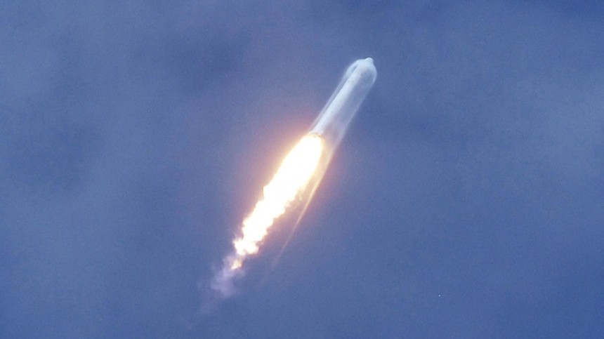 Запуск корабля Dragon с грузом для МКС отложен на сутки из-за погоды