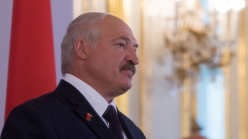 Лукашенко поручил начать альтернативные поставки нефти в республику