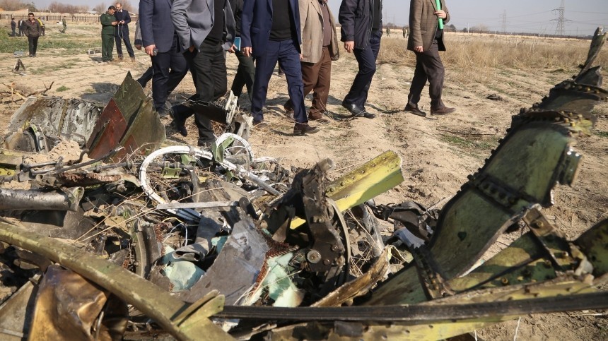 Зеленский: Украина и Иран договорились о начале расшифровки «черных ящиков» Boeing-737