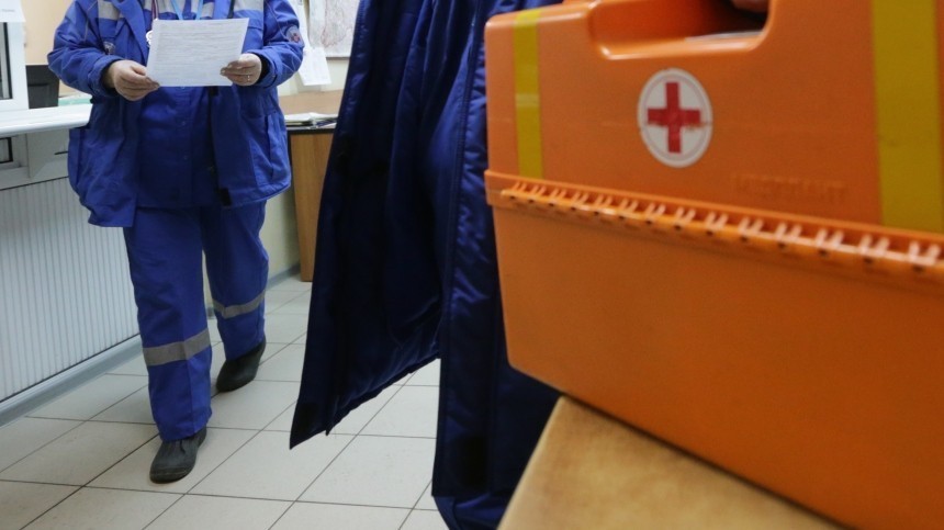 «Первым ударил врача»: глава больницы Петербурга о драке между медиком и пенсионером