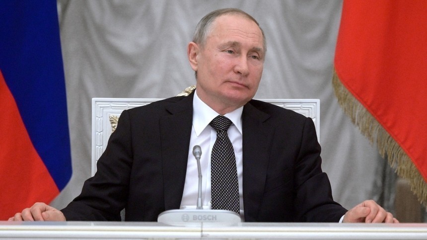 Путин подписал закон РФ о поправках к Основному закону страны