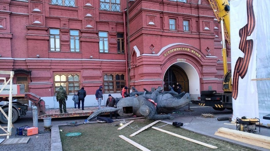 Демонтированный памятник маршалу Жукову в Москве отправят на реставрацию