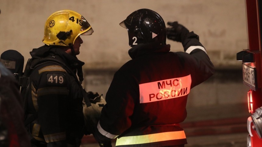 Трое детей погибли при пожаре в доме под Екатеринбургом