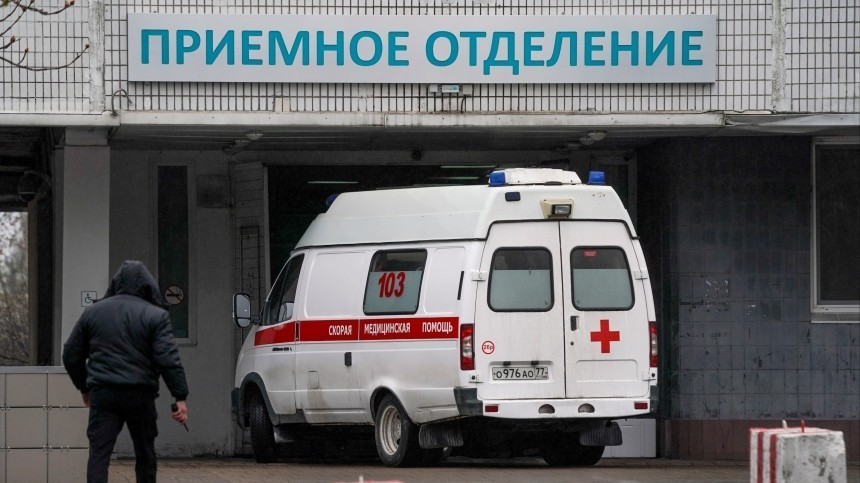 Еще семь отделений больницы № 2 Владивостока закрыли из-за коронавируса