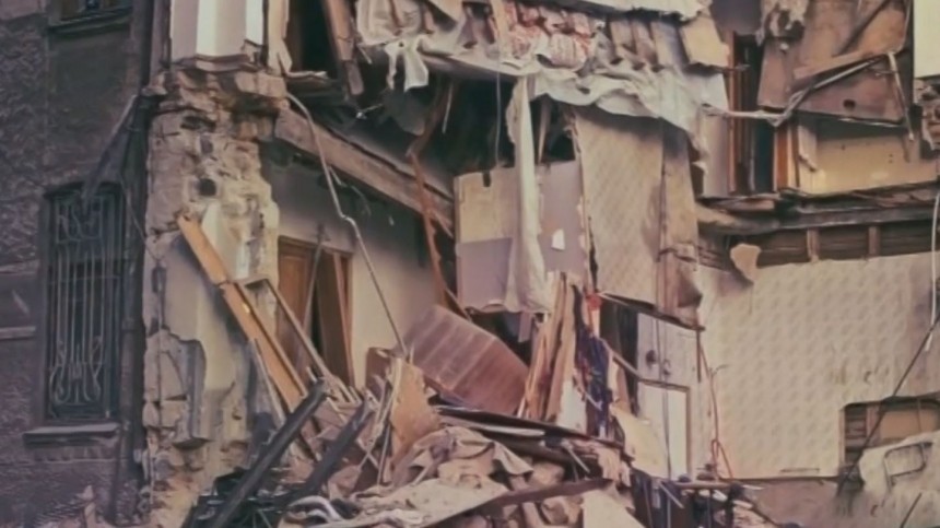 Жилой дом рухнул в Одессе — кадры с места
