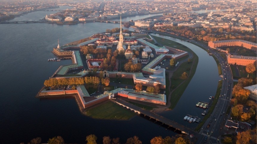 Петропавловская крепость в Петербурге открыта для посещения