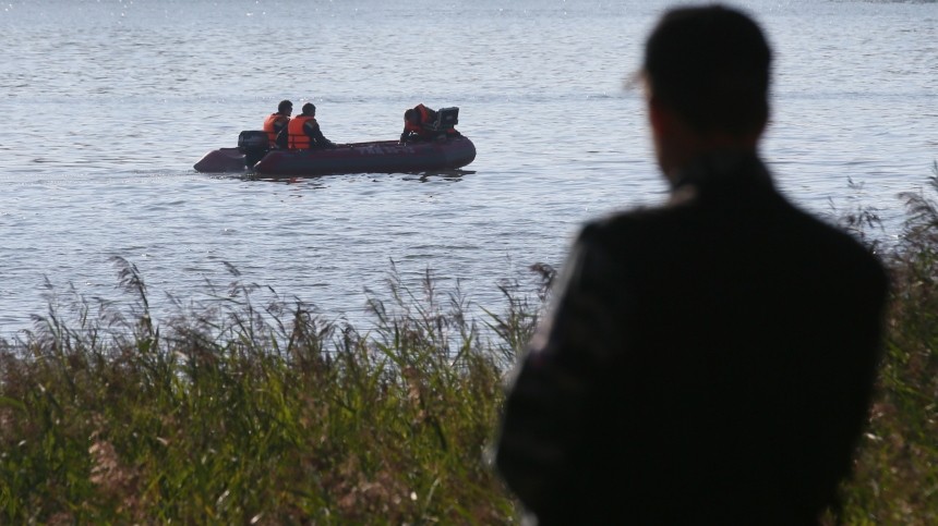 Гидросамолет рухнул в озеро на окраине Петропавловска-Камчатского