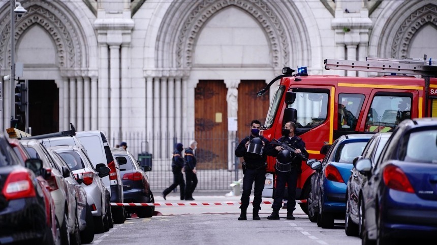 Теракт в Ницце окончательно вскрыл дыры в системе безопасности Франции