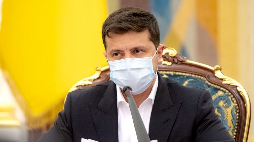 В Киеве заявили, что Зеленский мог привиться от COVID российской вакциной