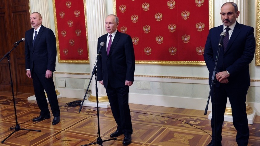 В Москве по инициативе Путина прошли переговоры лидеров РФ, Армении и Азербайджана