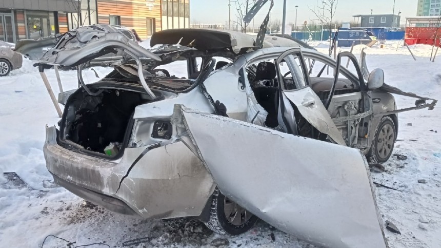 Момент взрыва машины с водителем в Ленобласти попал на видео
