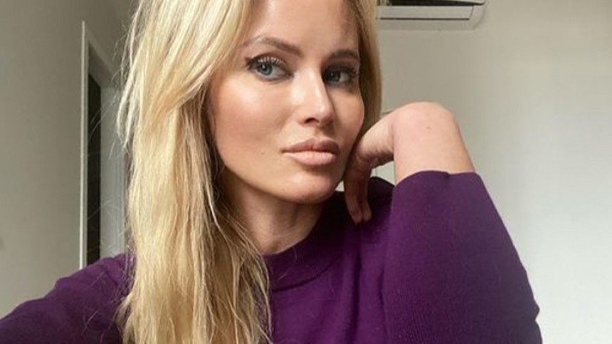 „Отличная грудь, Даночка“: Калашникова заявила, что Борисова шлет ей голые фото