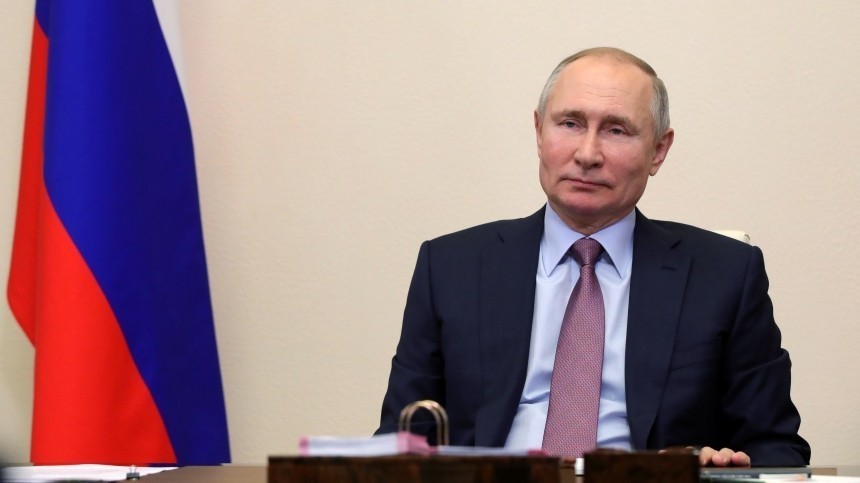 «Где деньги, Зин?» — Путин потребовал разобраться с зарплатами ученых в регионах