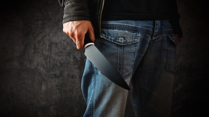 Восемь человек пострадали при нападении с ножом в Швеции