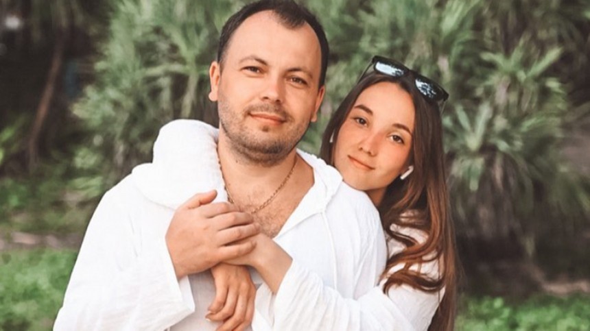 “Настоящее чудо”: При взрыве в Химках чуть не погибла дочь потерявшего жену Сумишевского