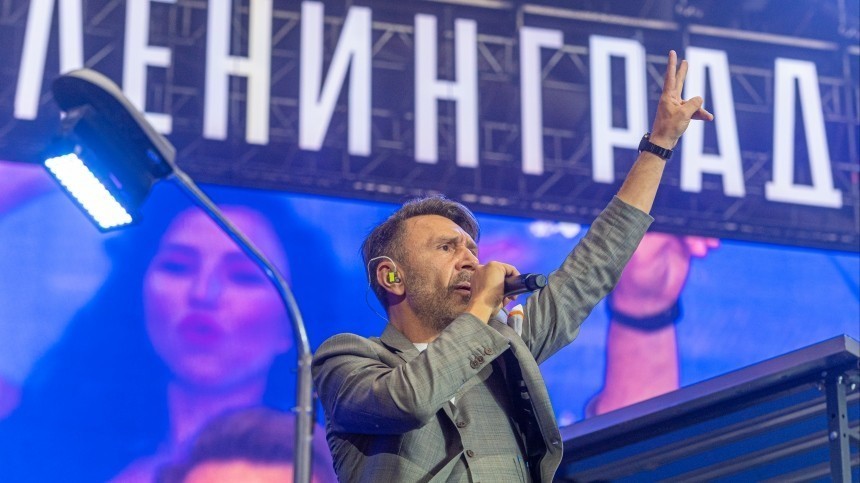 Норкин рассказал неприличный анекдот о запрете концертов „Ленинграда“ в Москве