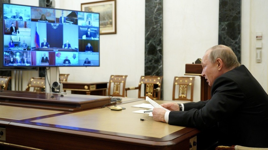 Путин пообещал поддержку слабовидящим музыкантам