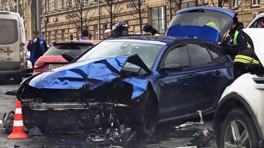 Спровоцировавшая смертельное ДТП Audi блогера каталась под ложными номерами