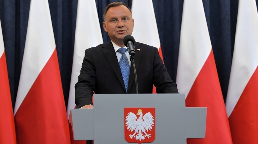Президент Польши назвал Россию “врагом свободы”