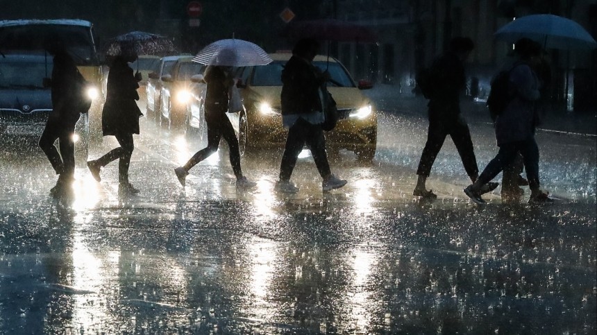 Суббота, 8 мая, стала самым дождливым днем за всю историю метеонаблюдений в Москве