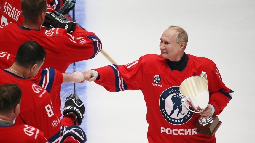 Восемь шайб! Как Путин принес победу команде в гала-матче Ночной хоккейной лиги