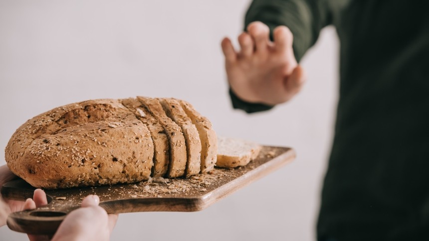 Хлеб — не всегда голова: как определить у себя непереносимость глютена