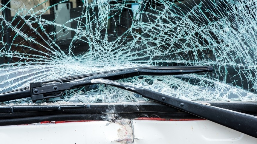 Видео: несущийся BMW на две части разорвал пешехода в Астрахани