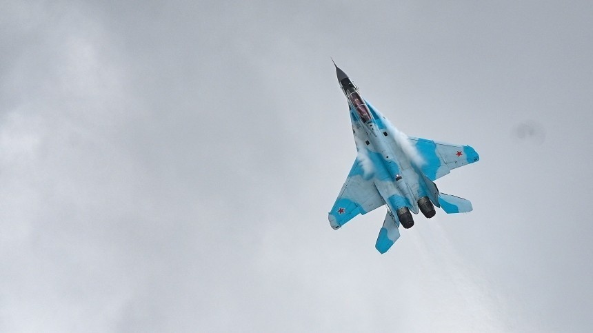 СМИ сообщили о крушении Су-35 в Сахалинской области