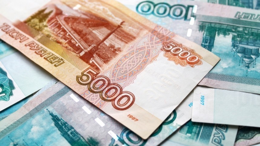 Минтруд напомнил россиянам о возможности получить выплату в 250 тысяч рублей