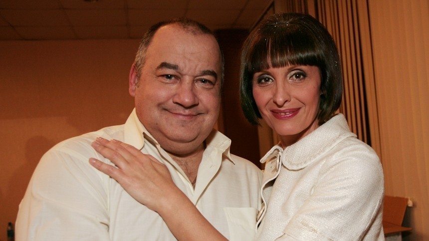Светлана Рожкова вспомнила как ее выдавали замуж за Маменко