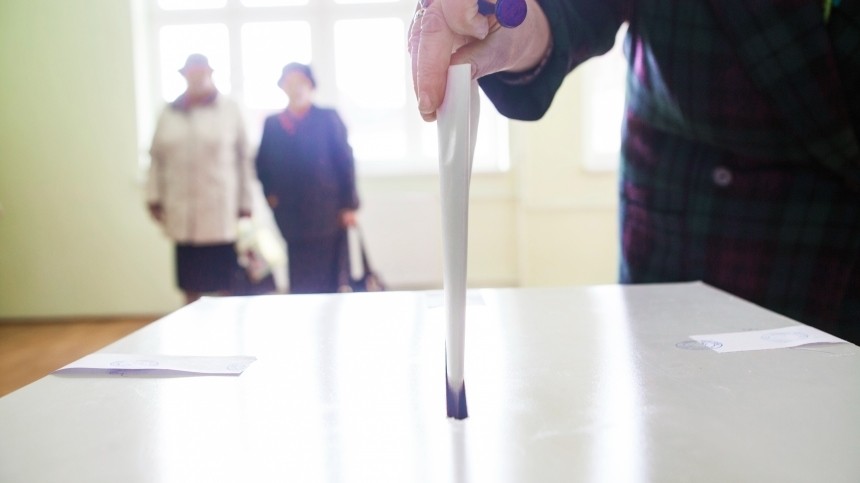 Подборка забавных голосующих на прошедших выборах в России
