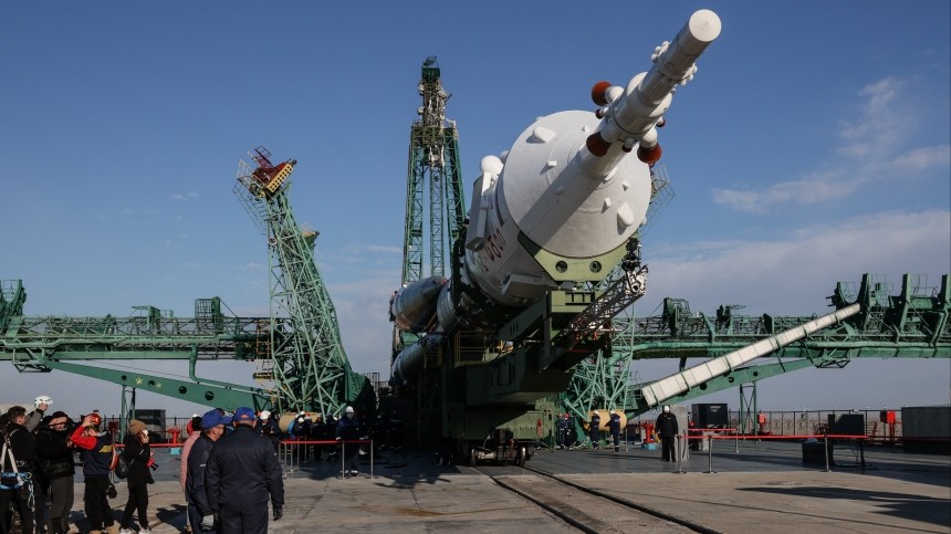 Госкомиссия допустила к старту „Союз МС-19“ с „киноэкипажем“ на борту