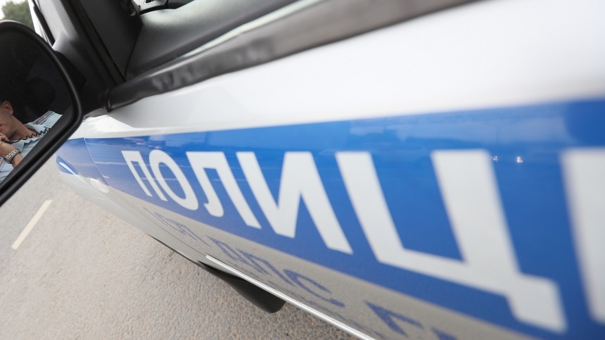 Напавшего на полицейского на востоке Москвы обезвредили