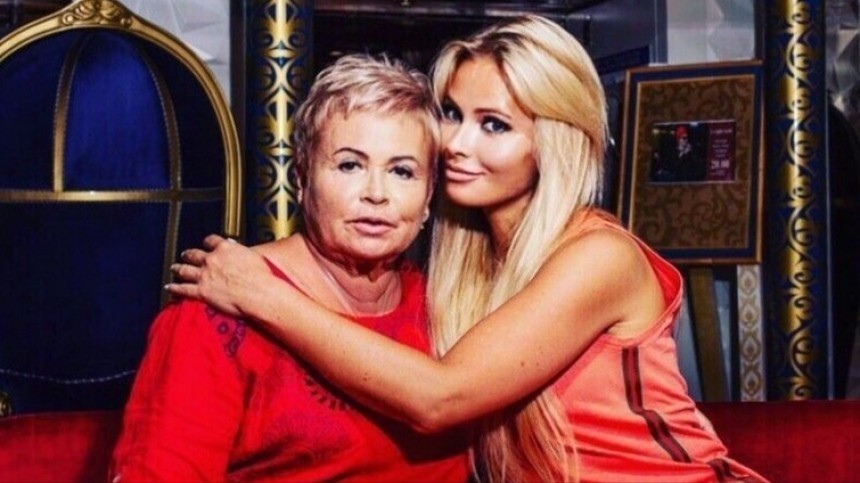 Дана Борисова о лежащей в реанимации матери: „У меня отлегло от сердца“