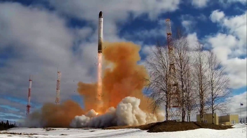 Россия — мировой лидер в сфере ракетных вооружений. Данный факт в очередной раз доказывает успешное испытание новой межконтинентальной баллистической ракеты шахтного базирования РС-28 «Сармат».